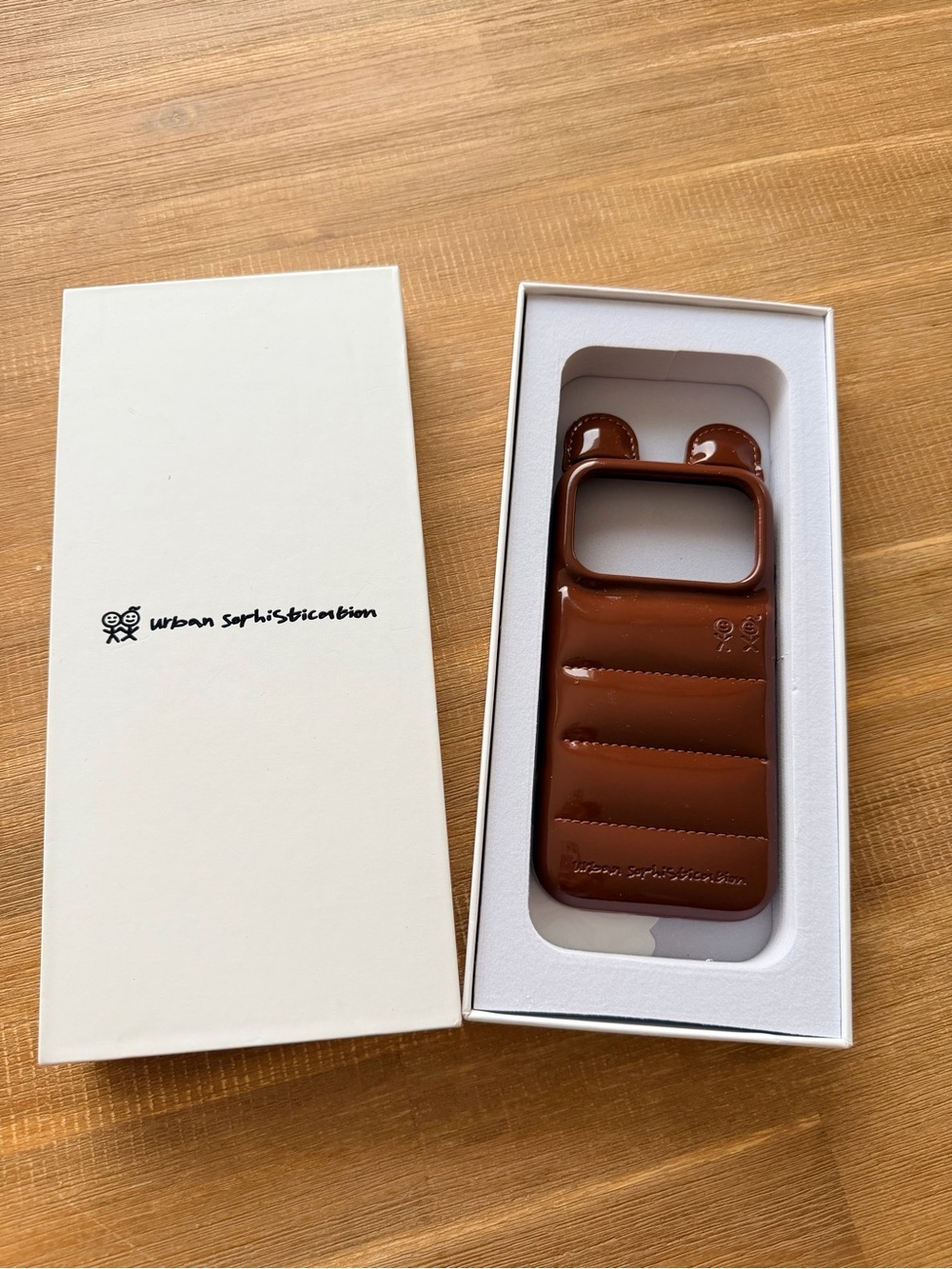 Urban Sophisticcution Brown Puffer-Style Phone Case IPhone 17 Pro
